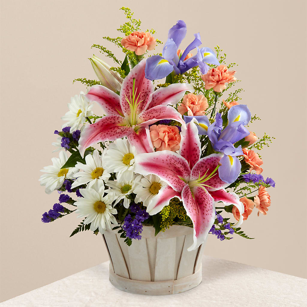 The Wondrous Nature Bouquet – Leekers Floral, Park City KS