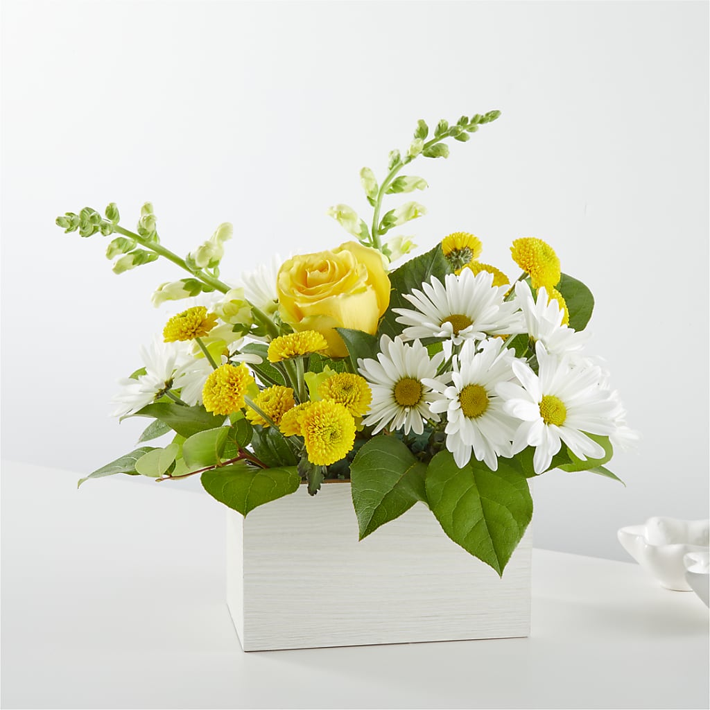Sun Salutation Box Bouquet – Leekers Floral, Park City KS