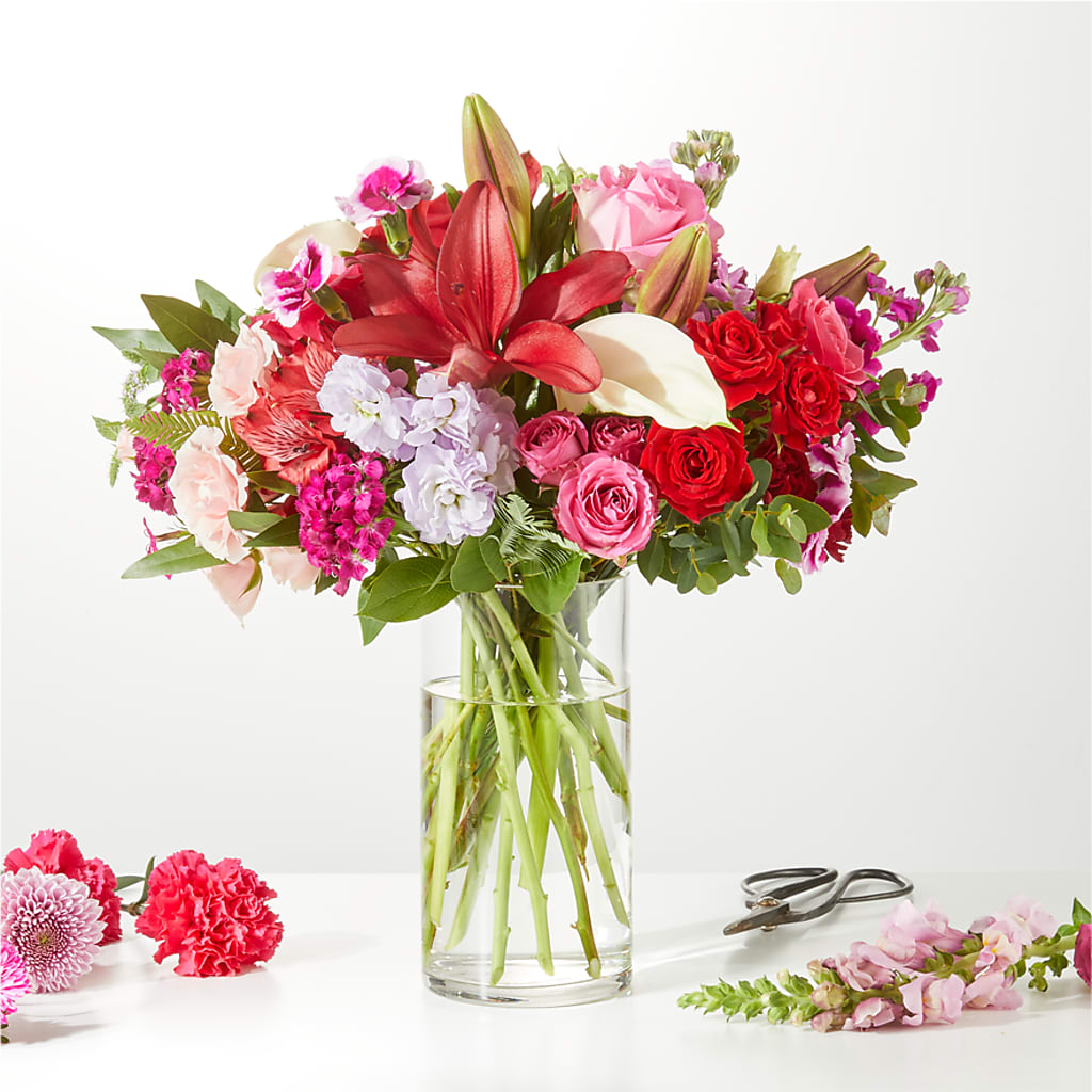 Swooning Over You - A Luxury Florist Original – Leekers Floral, Park City KS