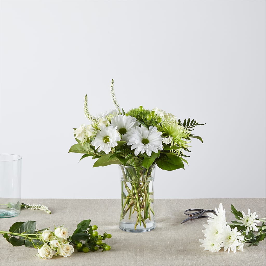 Irish Garden - A Florist Original – Leekers Floral, Park City KS