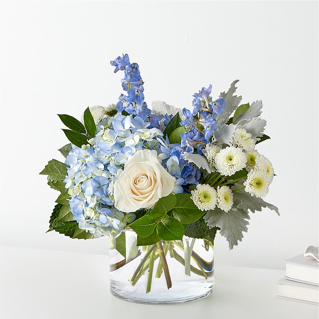 Clear Skies Bouquet – Leekers Floral, Park City KS