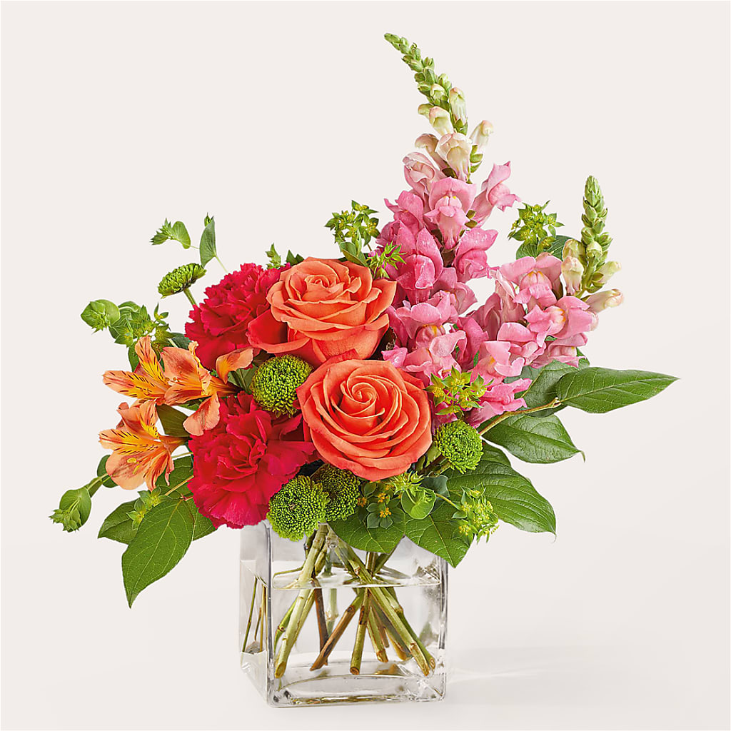 Cosmopolitan Bouquet – Leekers Floral, Park City KS