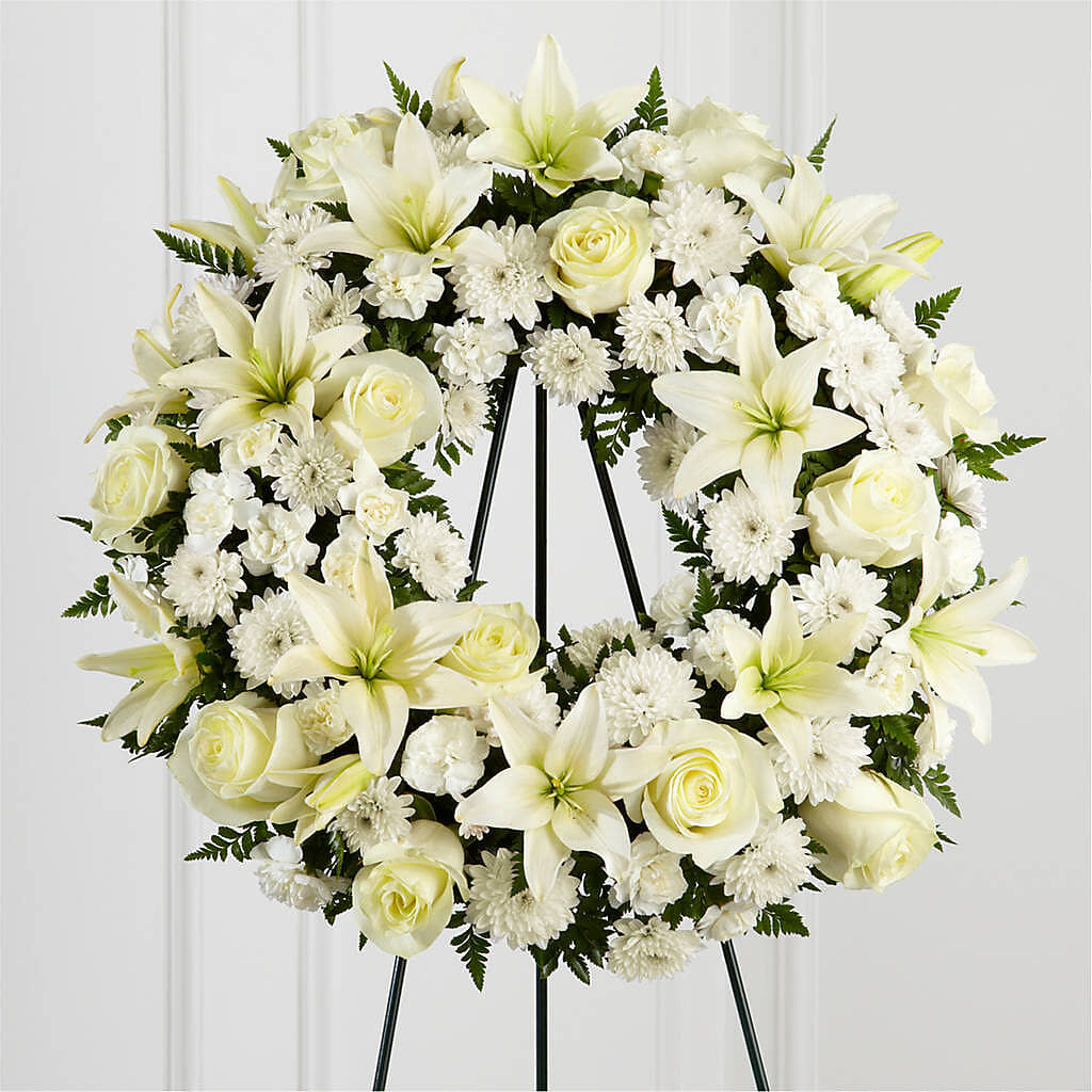 Treasured Tribute Wreath – Leekers Floral, Park City KS