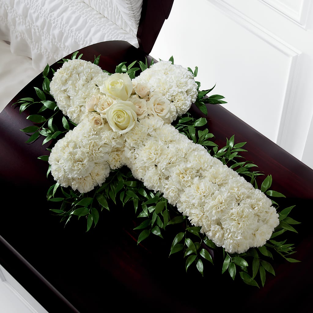 Peaceful Memories Casket Spray (Standard) – Leekers Floral, Park City KS