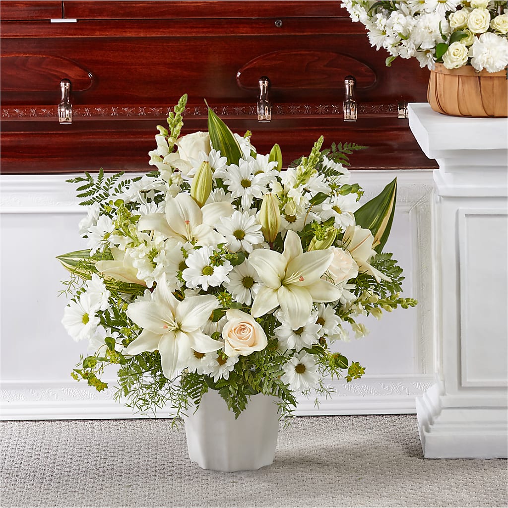 Thoughts of Tranquility Floor Basket – Leekers Floral, Park City KS