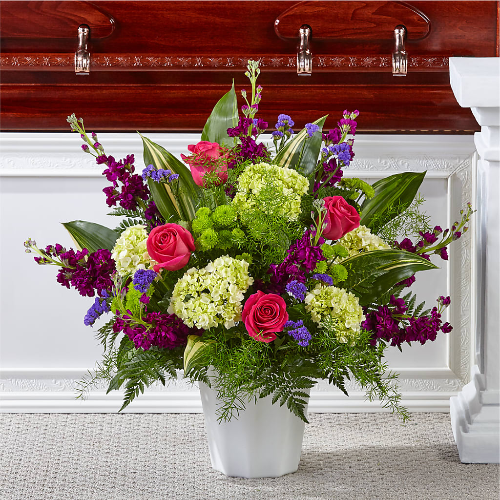 Beautiful Horizons Floor Basket – Leekers Floral, Park City KS