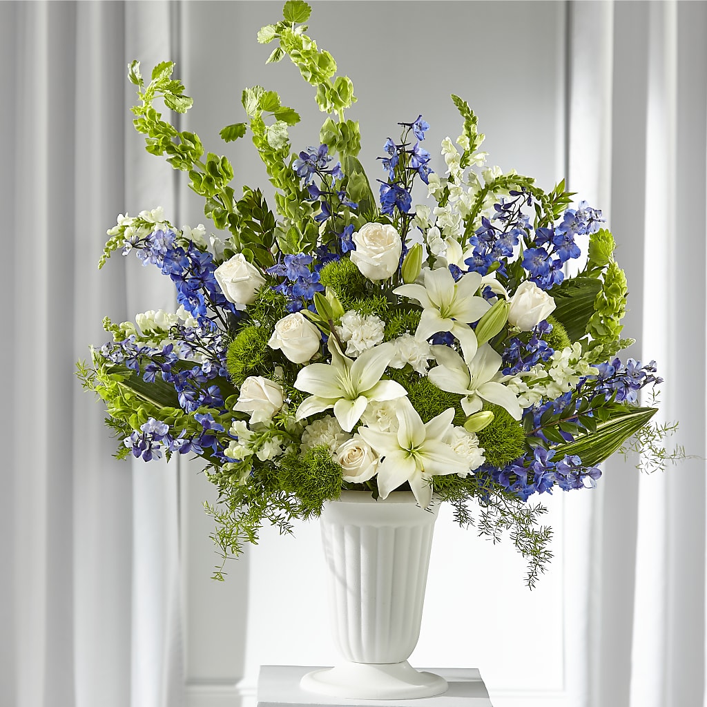 Heartfelt Hope Arrangement – Leekers Floral, Park City KS