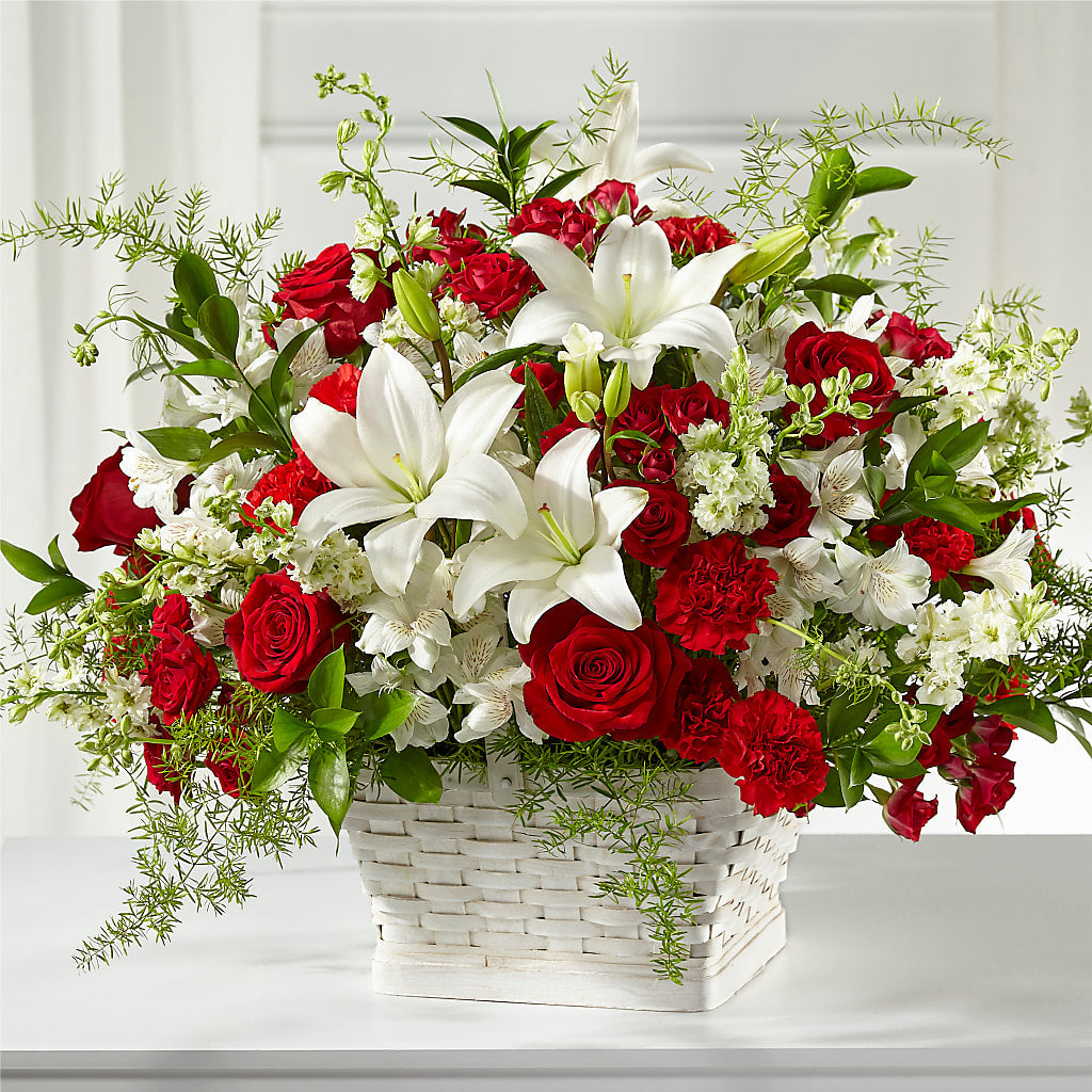 Sentiments of Love Arrangement – Leekers Floral, Park City KS