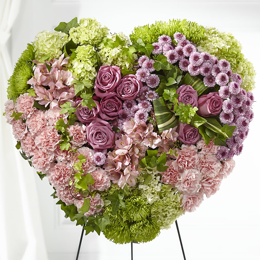 Heartwarming Standing Heart – Leekers Floral, Park City KS