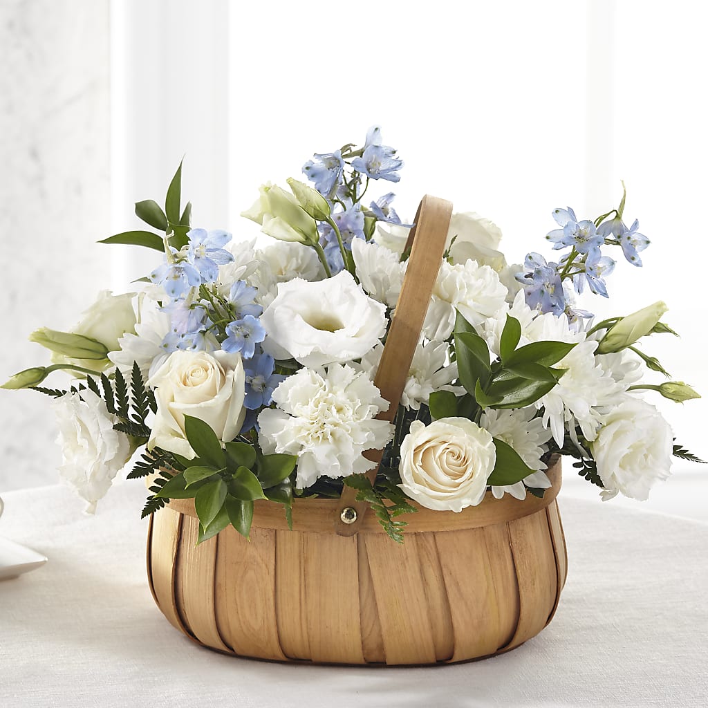 Sincerely Heartfelt Basket – Leekers Floral, Park City KS