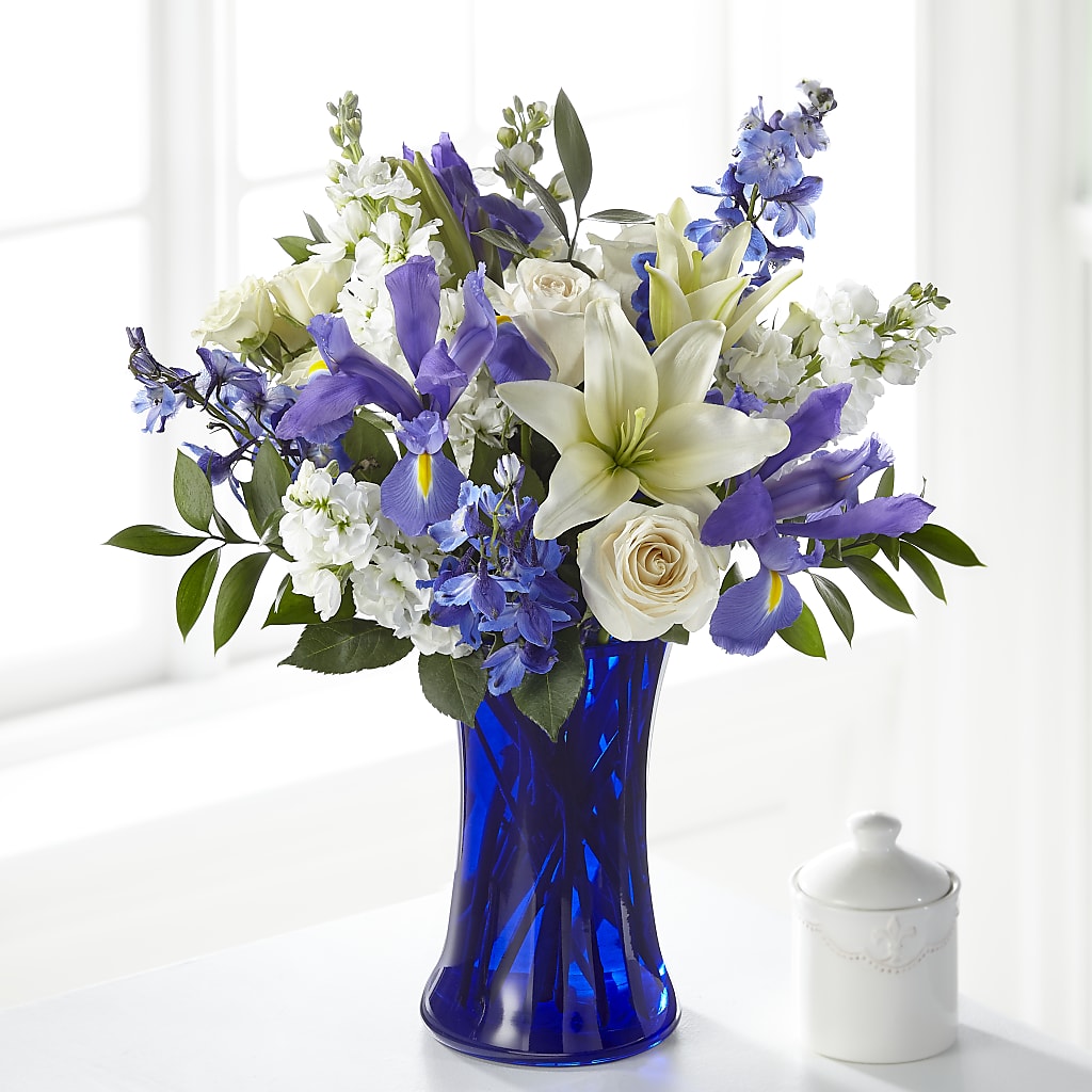 Calming Comfort Bouquet – Leekers Floral, Park City KS