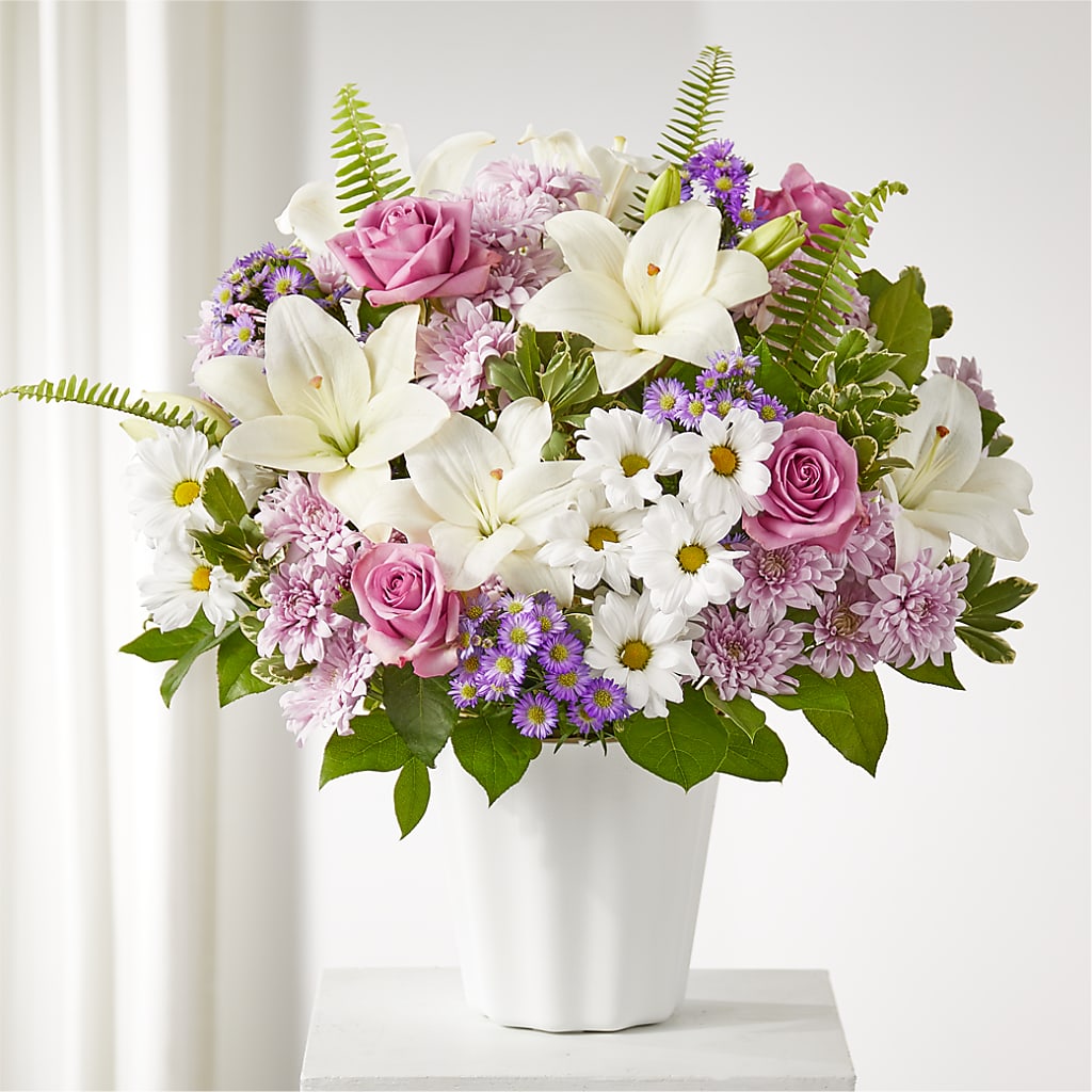 Warmest Thoughts Tabletop Basket – Leekers Floral, Park City KS
