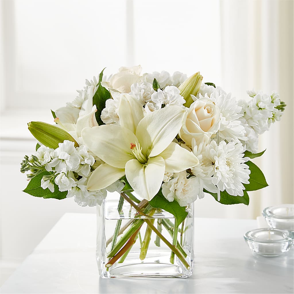 Gentle Breeze Bouquet – Leekers Floral, Park City KS