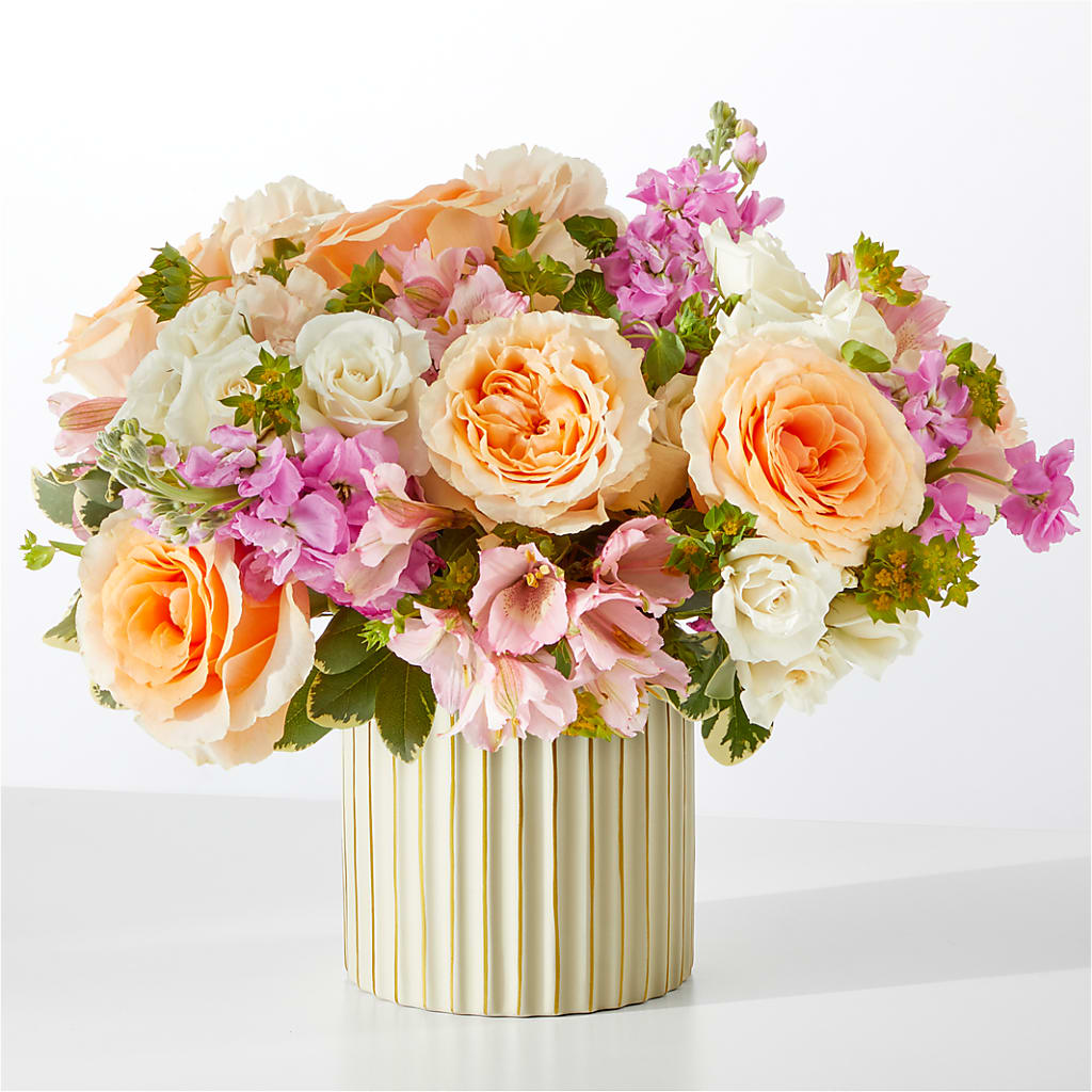 Paradise Bouquet with Ivory Vase – Leekers Floral, Park City KS