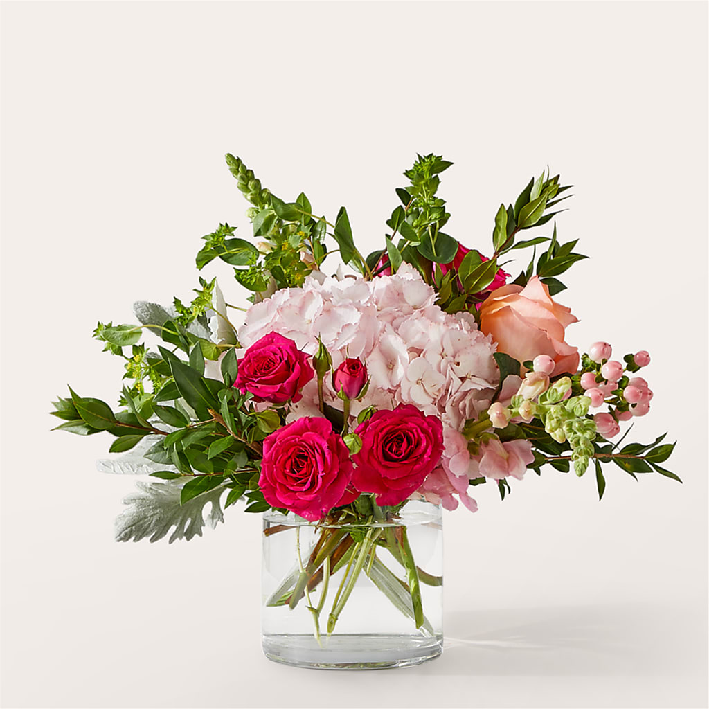 Glitz & Glam Bouquet – Leekers Floral, Park City KS