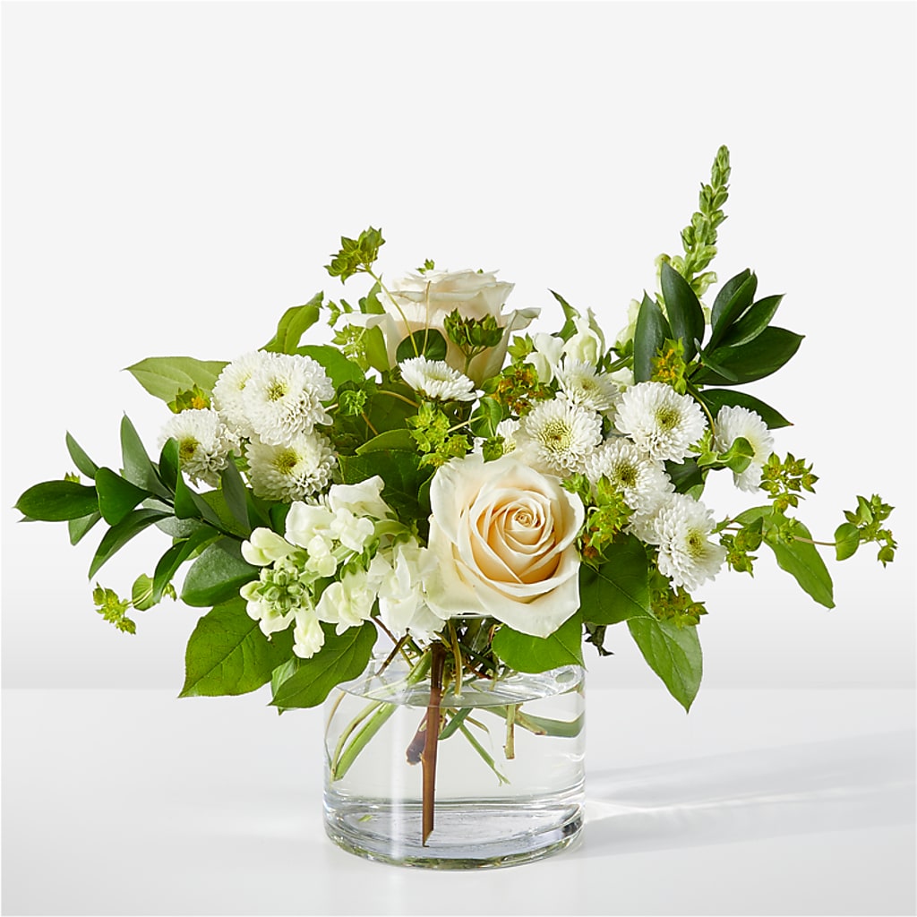 Hint of Vanilla Bouquet – Leekers Floral, Park City KS