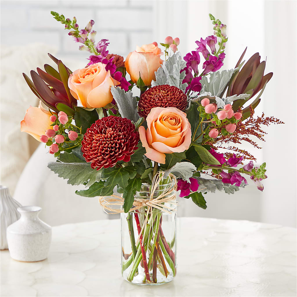 Moody Hues Bouquet – Leekers Floral, Park City KS