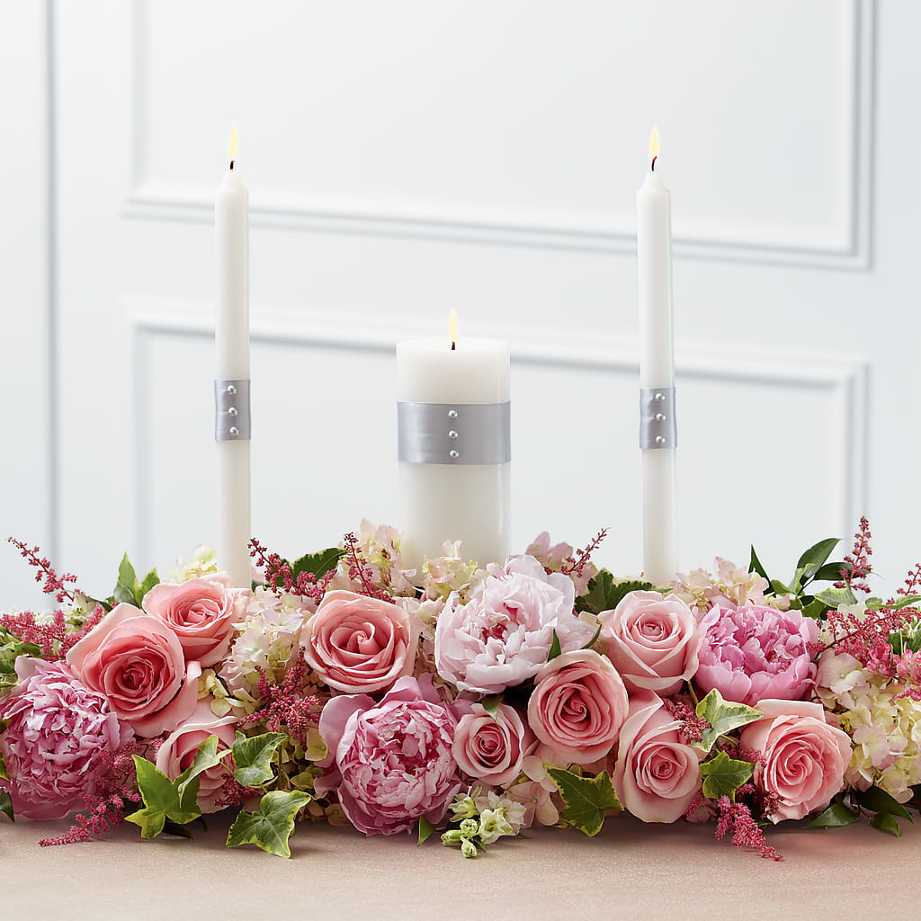 Worldwide Romance Unity Candle Arrangement – Leekers Floral, Park City KS