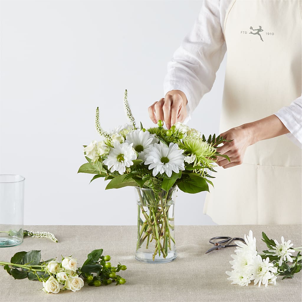 Irish Garden - A Florist Original –  Leekers Floral, Park City KS