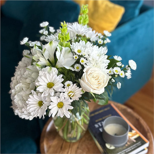 Classic Ivory – A Florist Original –  Leekers Floral, Park City KS