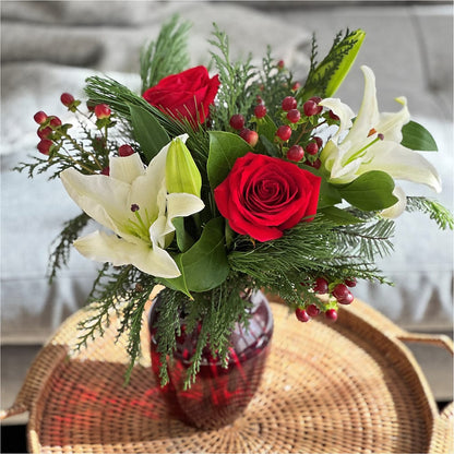 Evergreen Delight Bouquet –  Leekers Floral, Park City KS