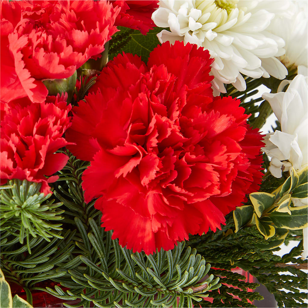 Christmas Market Bouquet –  Leekers Floral, Park City KS
