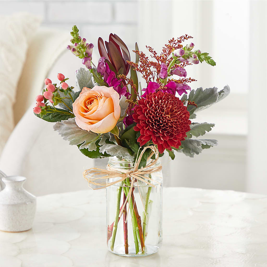 Moody Hues Bouquet –  Leekers Floral, Park City KS