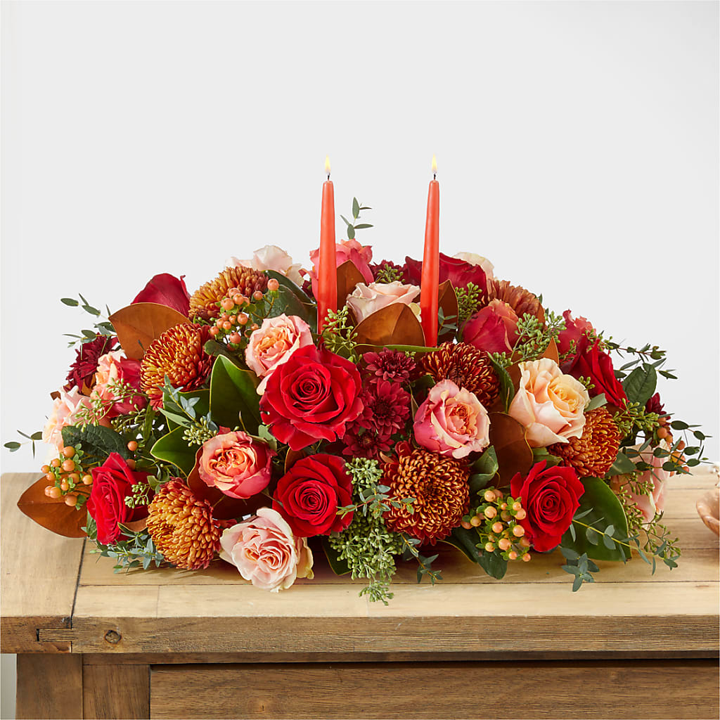 Gather Near Centerpiece –  Leekers Floral, Park City KS