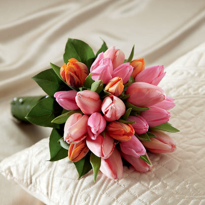 Embraceable Bouquet –  Leekers Floral, Park City KS