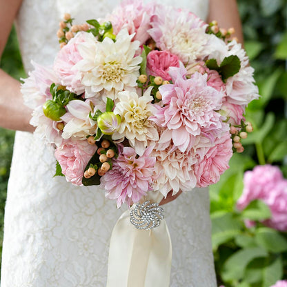 Heart's Promise Bouquet –  Leekers Floral, Park City KS