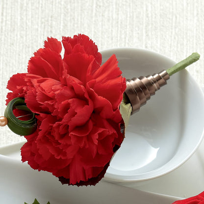 Red Carnation Boutonniere –  Leekers Floral, Park City KS