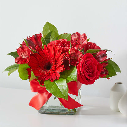 Red Hot Bouquet –  Leekers Floral, Park City KS