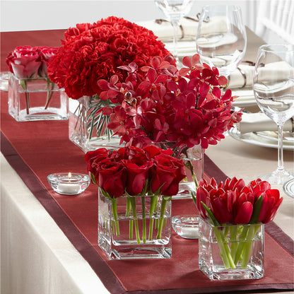 Modern Grace Centerpiece –  Leekers Floral, Park City KS